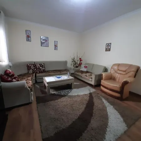 Class House2