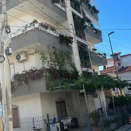 Class House2 Tirana