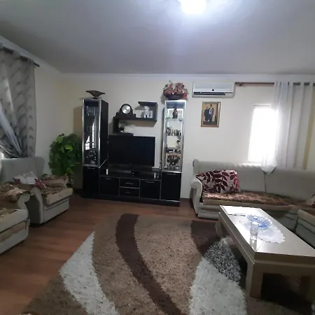 Class House2 Hotel Tirana