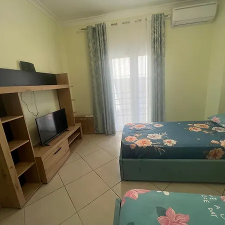 Class House2